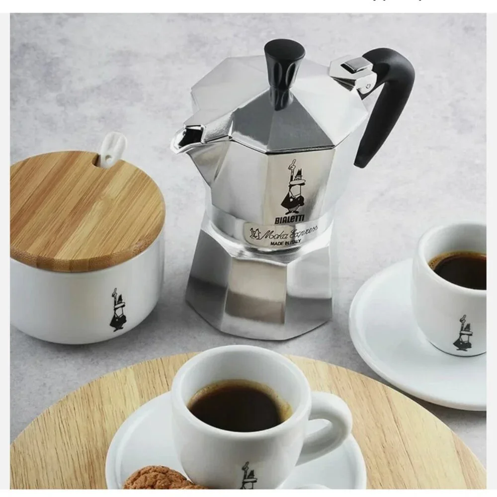 Bialetti  MOKA EXPRESS 3-Cup Stovetop Coffee Maker - Expresso Silver New - Picture 7 of 15